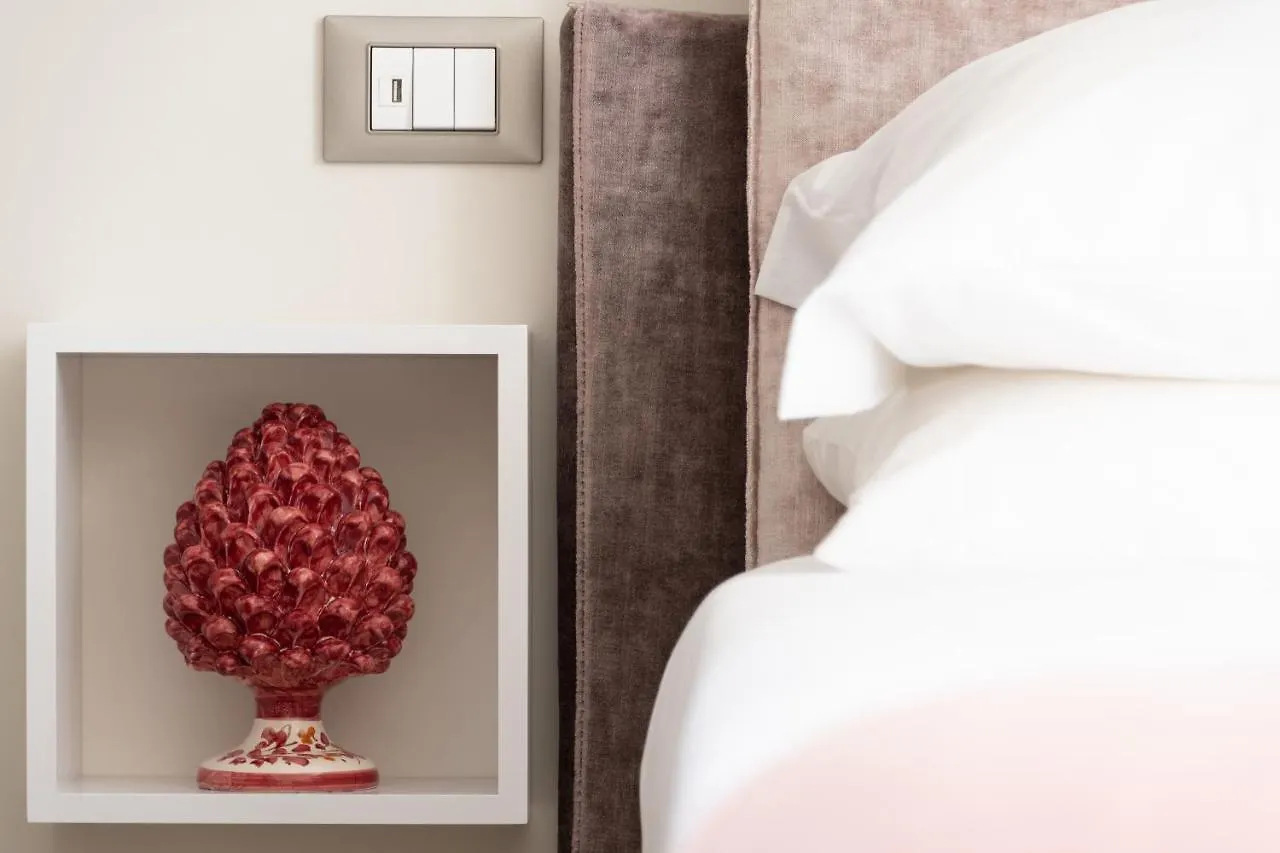 בית הארחה טאורמינה Longo Suites