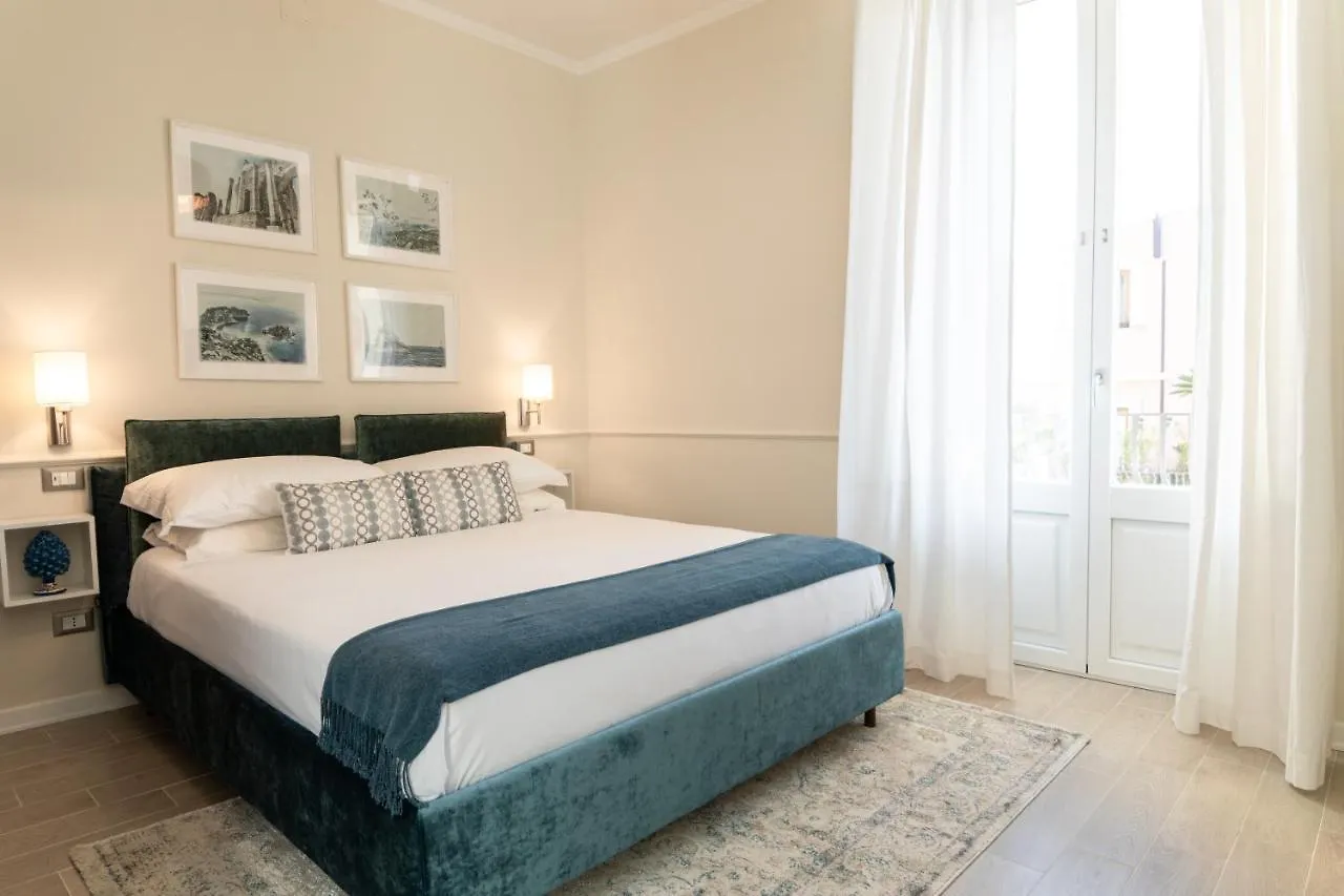 Longo Suites Taormina 0*,  Italië